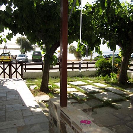 Spyrou Studios & Apartments Platanidia Екстер'єр фото