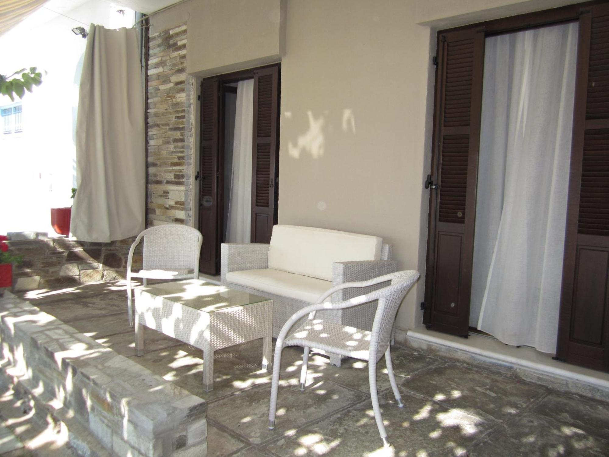 Spyrou Studios & Apartments Platanidia Екстер'єр фото