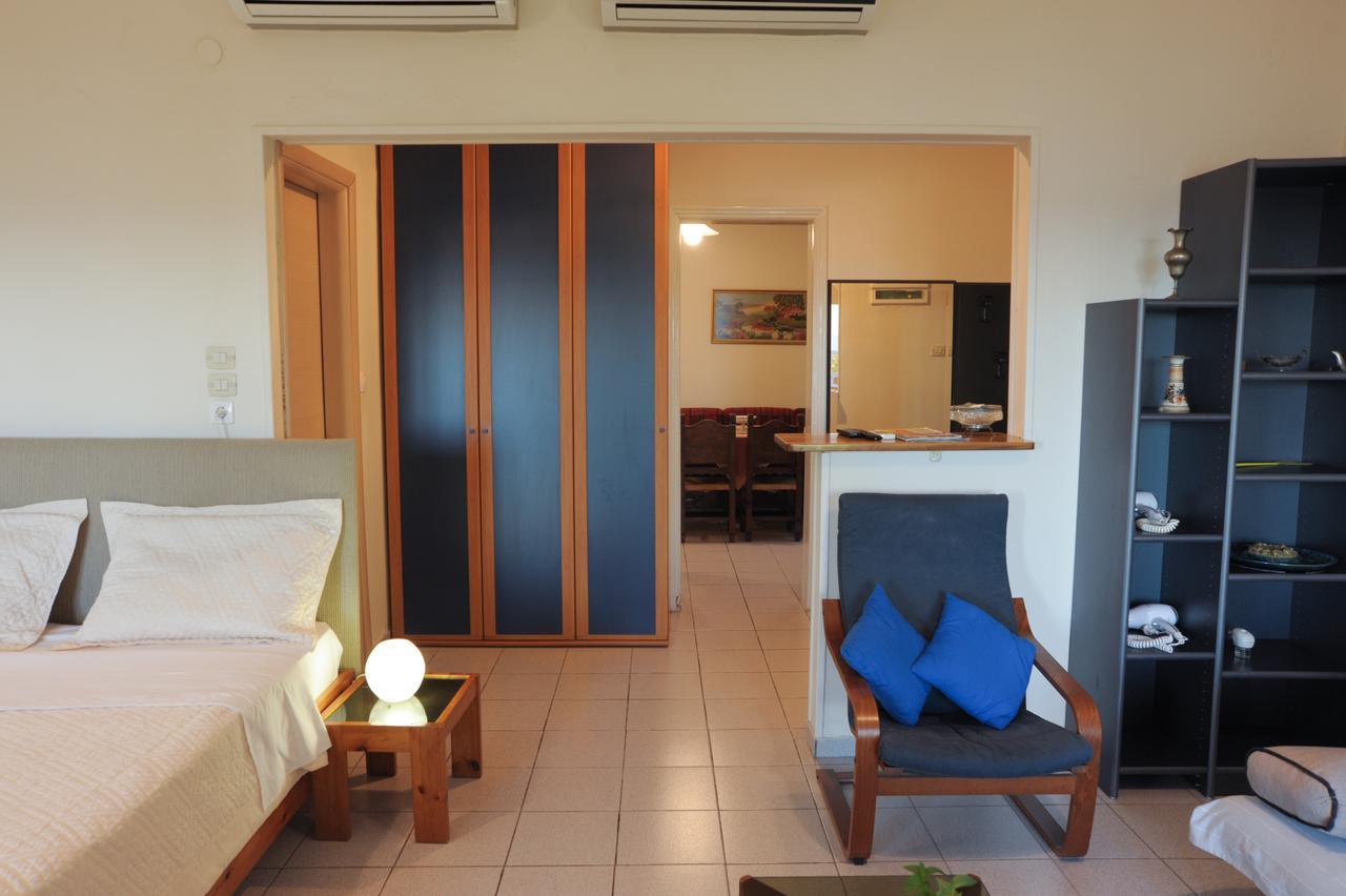 Spyrou Studios & Apartments Platanidia Екстер'єр фото